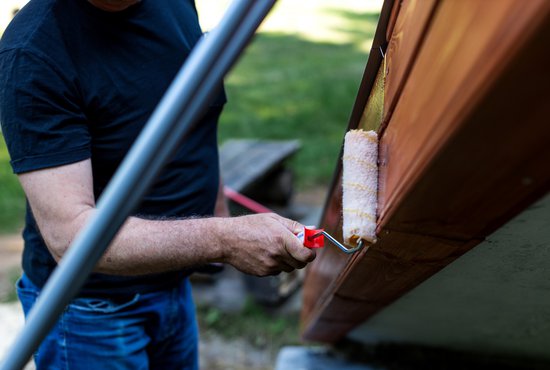 Еко акция на ББР за обновяване на заслона и парковото оборудване в близост до Златните мостове