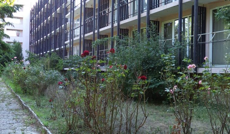 Стартира продажба на почивен дом „Ален мак” в гр. Варна