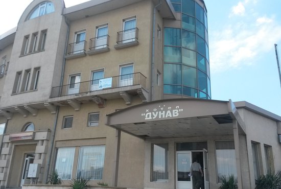 Хотел "Дунав", град Лом