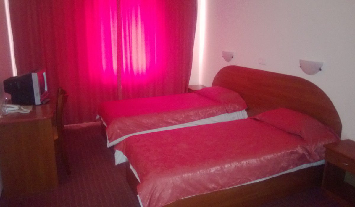 Хотелски комплекс в с. Станчов хан