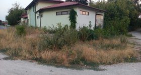 Търговски комплекс – ресторант, кафене, магазини и офиси в с