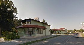 Търговски комплекс – ресторант, кафене, магазини и офиси в с