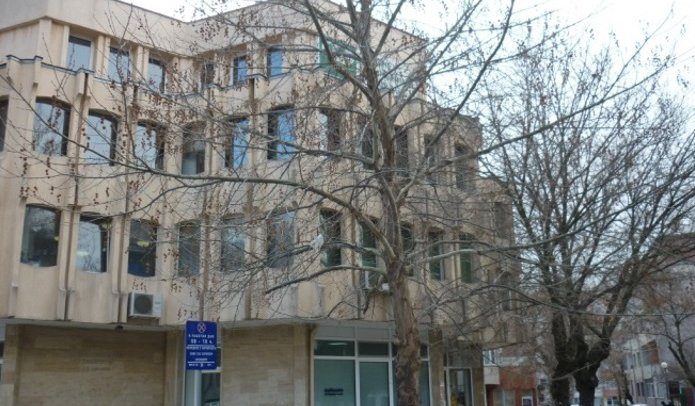 Продажба на офиси в административно-търговска сграда