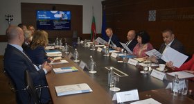 ББР стартира първата си програма, разработена съвместно с би