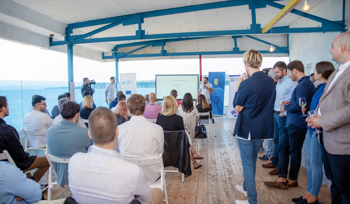 7 компании получават финансиране за общо 280 000 евро от акс