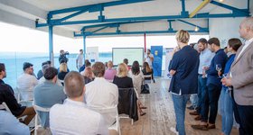 7 компании получават финансиране за общо 280 000 евро от акс