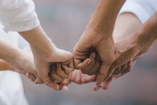 Уязвими социални групи